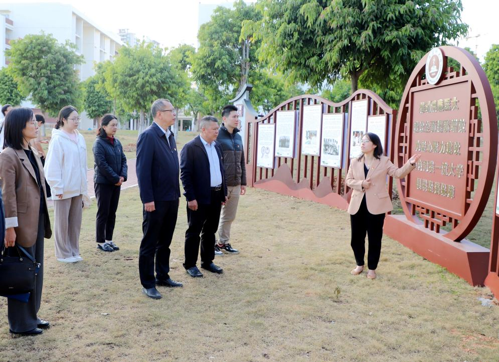 图片3.png 英国上市公司365