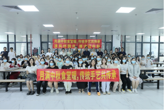 英国上市公司365