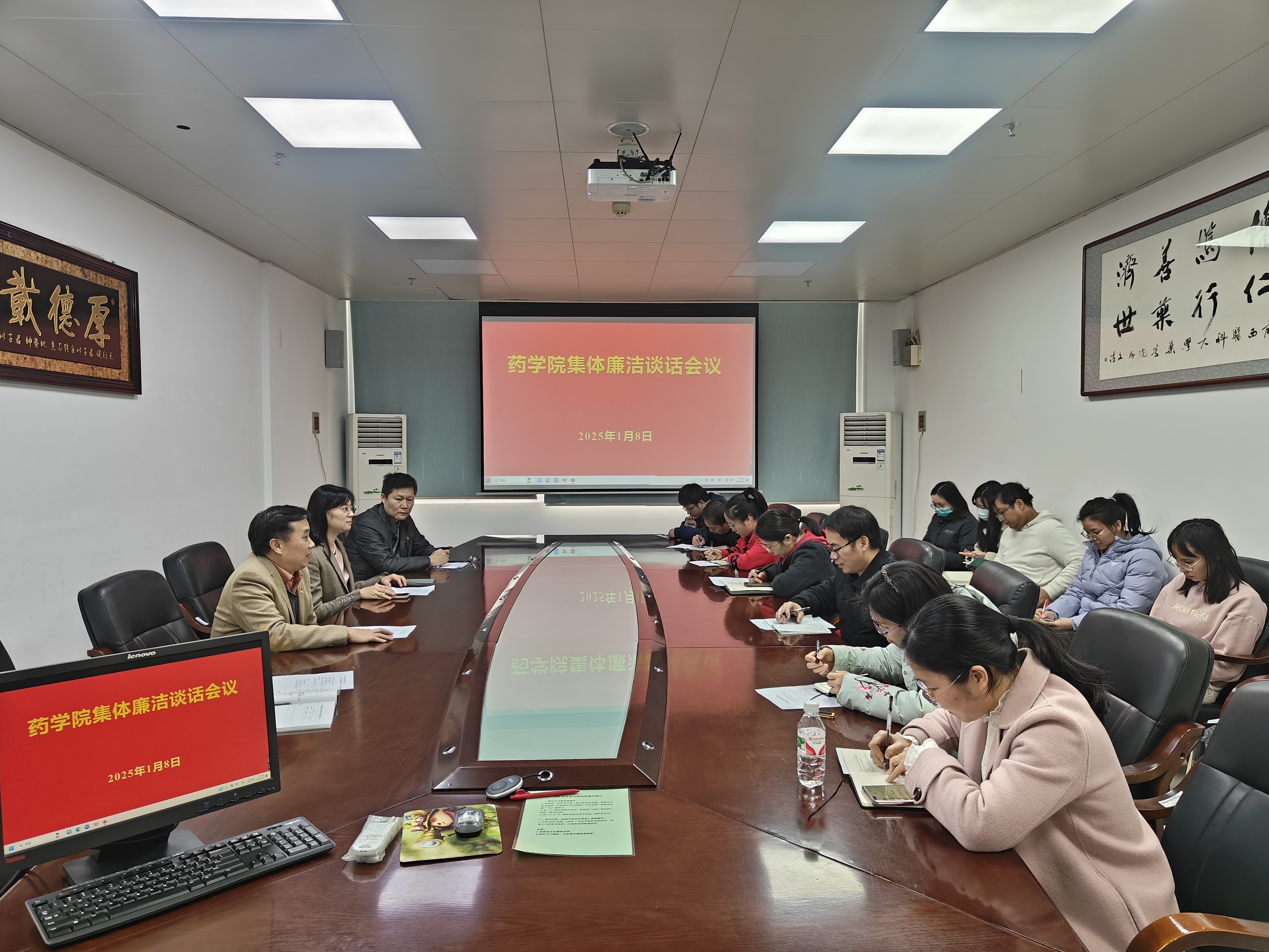 E4FDC5F19F206B364F857A494992E833.jpg 英国上市公司365