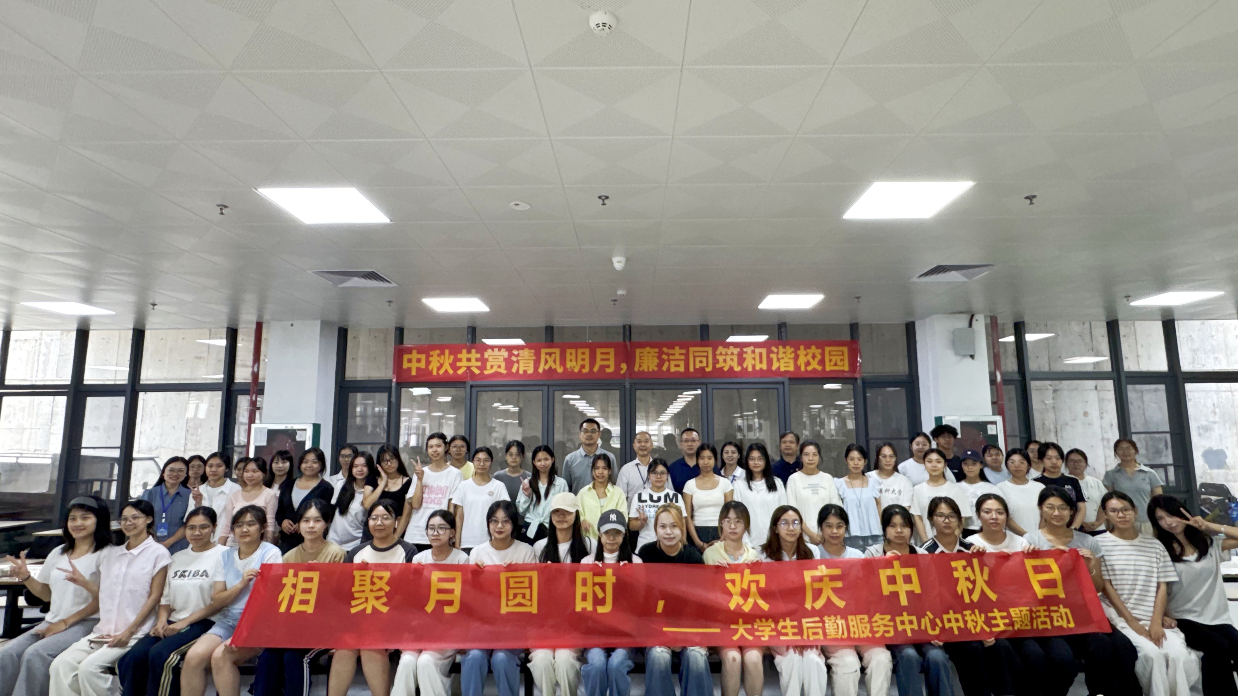 英国上市公司365