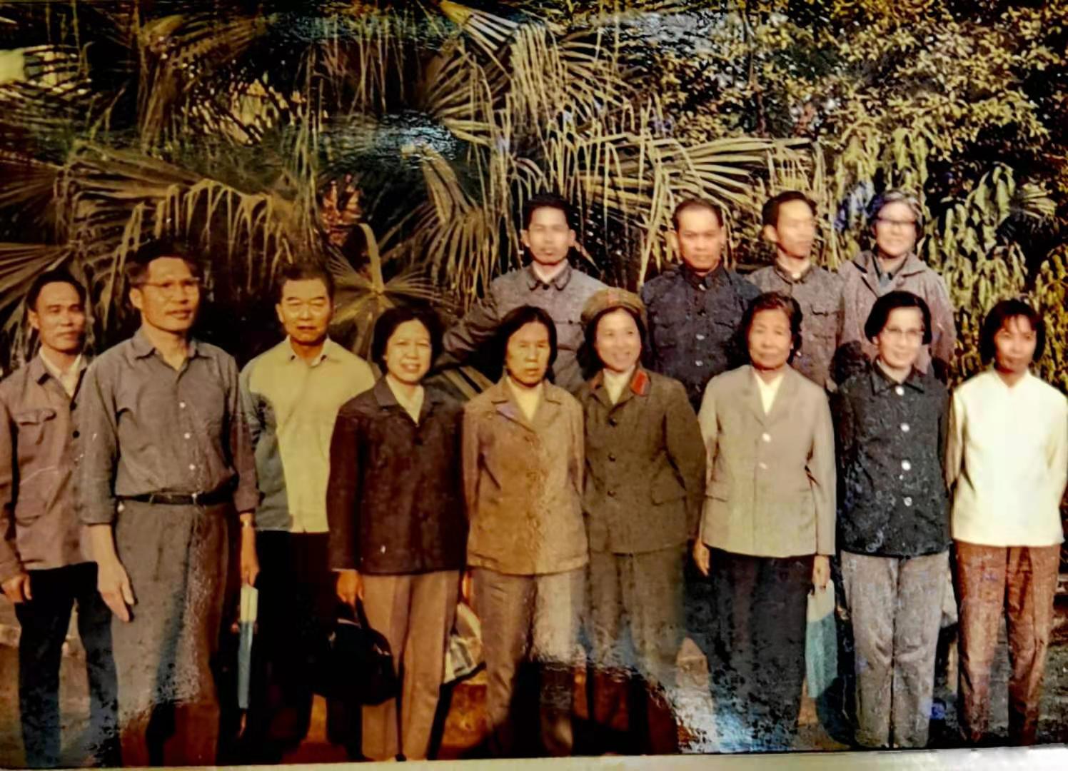 英国上市公司365